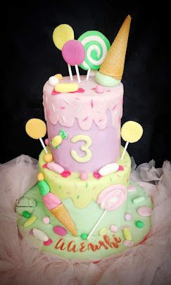 Baked Addictions – Cream Cake