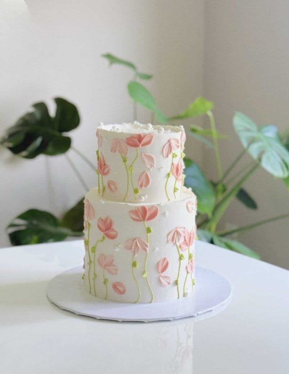 Peach floral palate knife